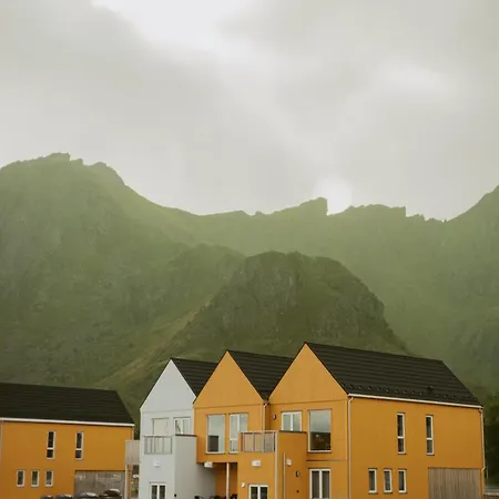 #lofoten Ved Sjoen * Ballstad