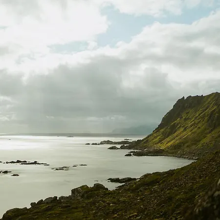 #lofoten Ved Sjoen *