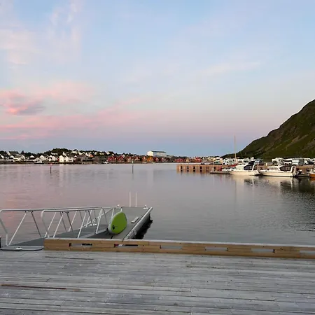 #lofoten Ved Sjoen